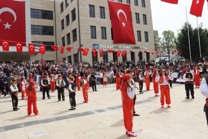 Kandıra’da 23 Nisan coşkuyla kutlandı