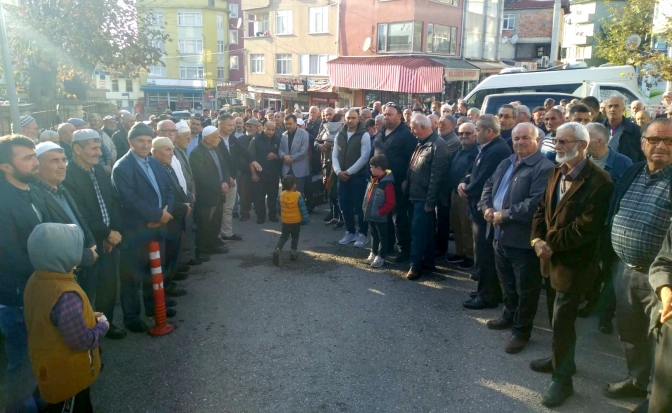 Kandıra’dan bir umreci grubu daha dualarla uğurlandı