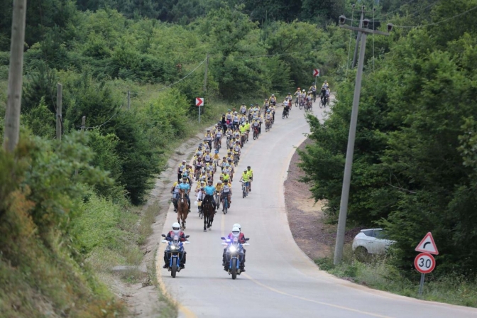 Kocaeli Turizm ve Bisiklet Festivali Kandırada start aldı