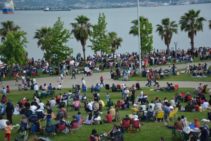 SOLOTÜRK’ten İzmit'te nefes kesen gösteri