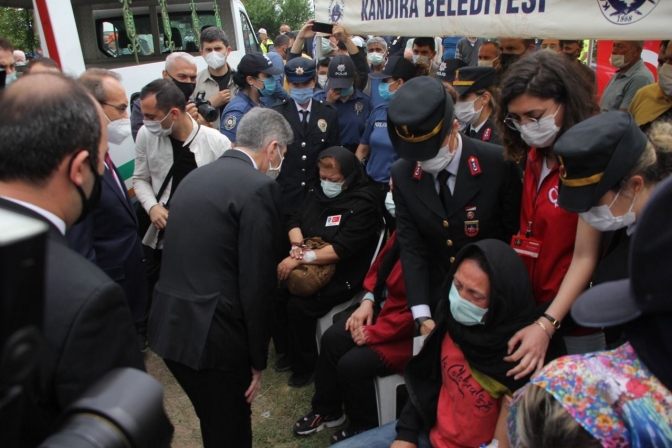 Şehit polis memuru Kandıra’da son yolculuğuna uğurlandı