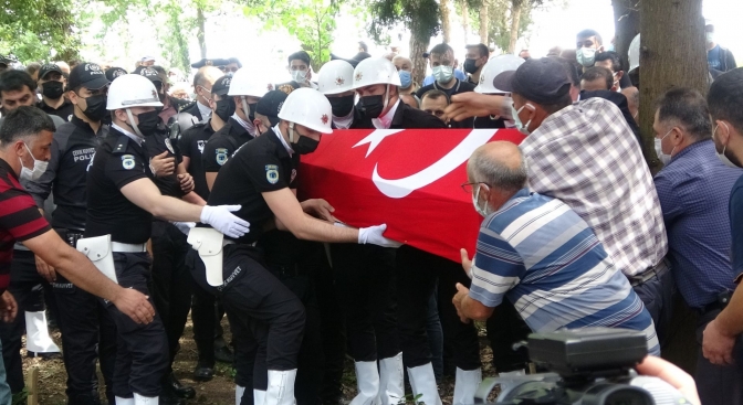 Şehit polis memuru Kandıra’da son yolculuğuna uğurlandı