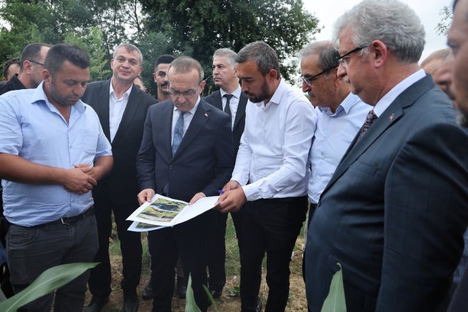 Vali Yavuz: “Kamu güvenliğini kim bozuyorsa gerekli işlemleri yapıyoruz”