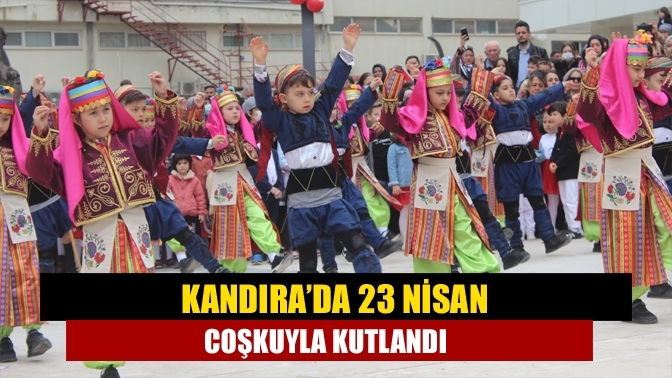 Kandıra’da 23 Nisan coşkuyla kutlandı