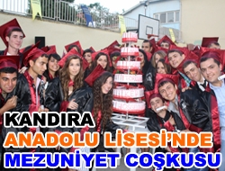 Kandıra Anadolu Lisesi'nde mezuniyet coşkusu