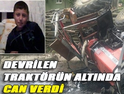 Devrilen traktörün altında can verdi