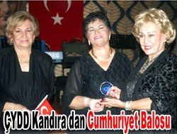 ÇYDD Kandıra dan Cumhuriyet balosu