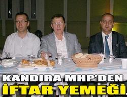 Kandıra MHPden iftar yemeği