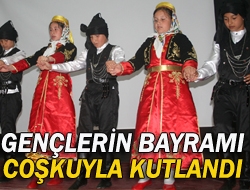 Gençlerin bayramı coşkuyla kutlandı