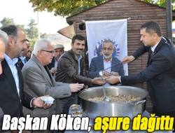 Başkan Köken, aşure dağıttı