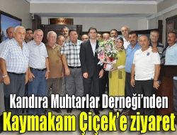 Kandıra Muhtarlar Derneğinden Çiçeke ziyaret