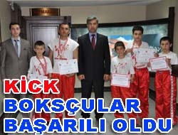 Kick Boksçular Başarılı oldu