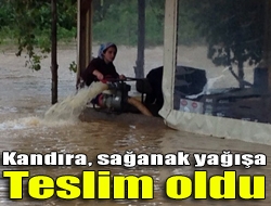 Kandıra, sağanak yağışa teslim oldu