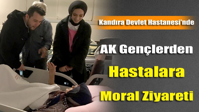 AK Gençlerden Hastalara Moral Ziyareti