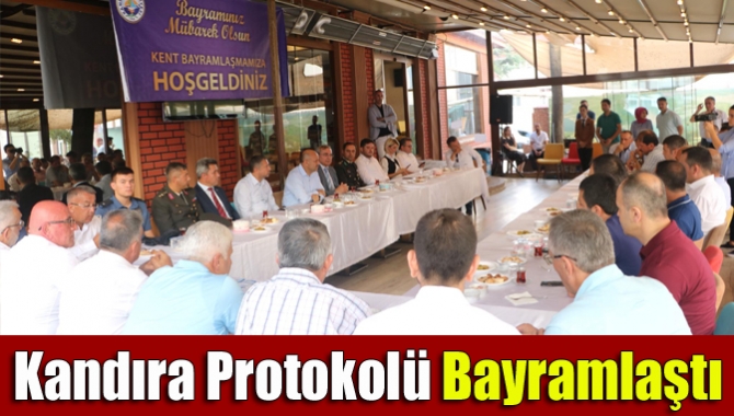 Kandıra protokolü bayramlaştı