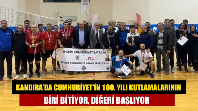 Kandırada Cumhuriyetin 100. yılı kutlamalarının biri bitiyor, diğeri başlıyor