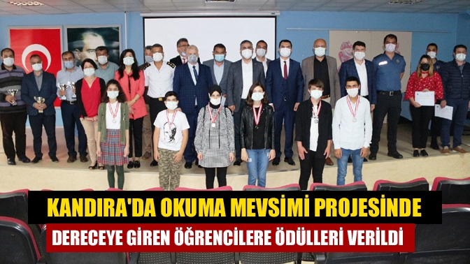 Kandırada Okuma Mevsimi Projesinde Dereceye Giren Öğrencilere Ödülleri Verildi