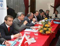 AK Parti Büyükşehir Meclis üyeleri tanıştı