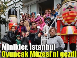 Minikler, İstanbul Oyuncak Müzesini gezdi