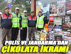 Polis ve Jandarmadan çikolata ikramı