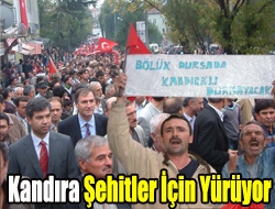Kandıra şehitler için yürüyor