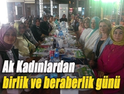 Ak Kadınlardan birlik ve beraberlik günü