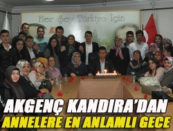 Akgenç Kandıradan Annelere En Anlamlı Gece