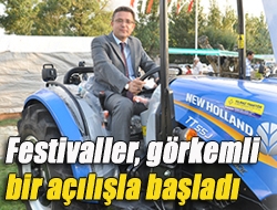 Festivaller görkemli bir açılışla başladı