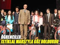 Öğrenciler İstiklal Marşıyla göz doldurdu