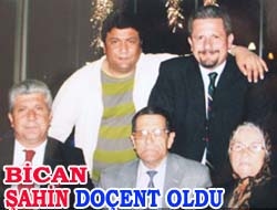 Bican Şahin doçent oldu