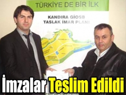 İmzalar Teslim Edildi