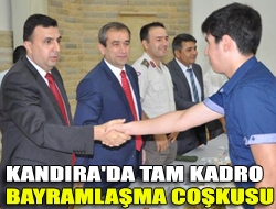 Kandıra'da tam kadro bayramlaşma coşkusu