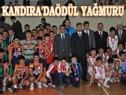 Kandıra'da ödül yağmuru