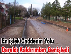 En işlek caddenin yolu daraldı kaldırımları genişledi