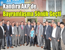 Kandıra AKP'de bayramlaşma sönük geçti