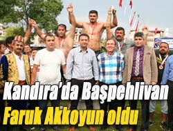 Kandırada Başpehlivan Faruk Akkoyun oldu