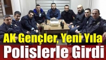 AK Gençler, yeni yıla polislerle girdi