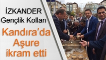 İZKANDER Gençlik Kolları Kandıra’da aşure ikram etti