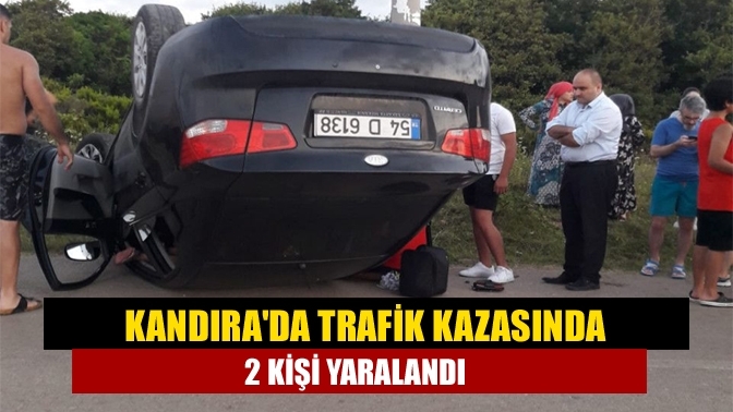 Kandıra'da trafik kazasında 2 kişi yaralandı