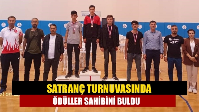 Satranç Turnuvasında ödüller sahibini buldu