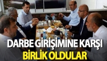 Siyasiler darbeye karşı tek yürek