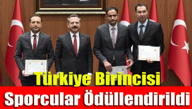 Türkiye birincisi sporcular ödüllendirildi